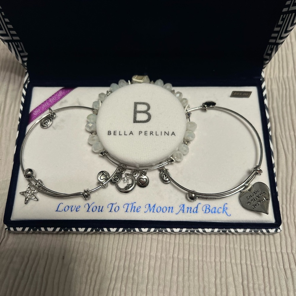 NWT Bella Perlina Silver expandable Bracelets love you to the moon and back